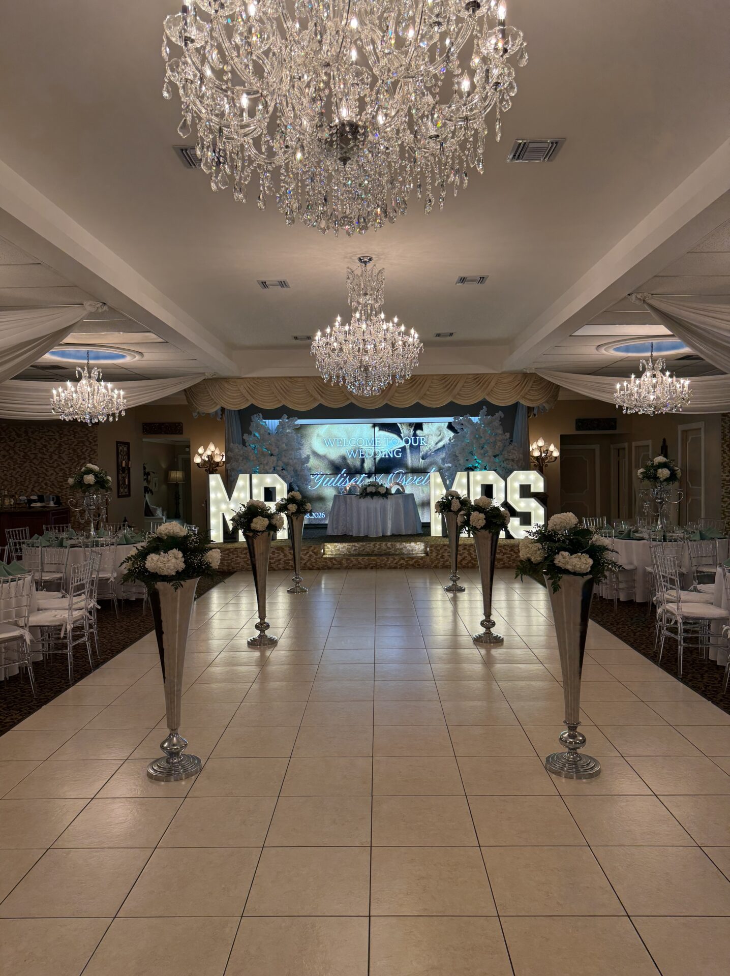 Angelitos banquet hall